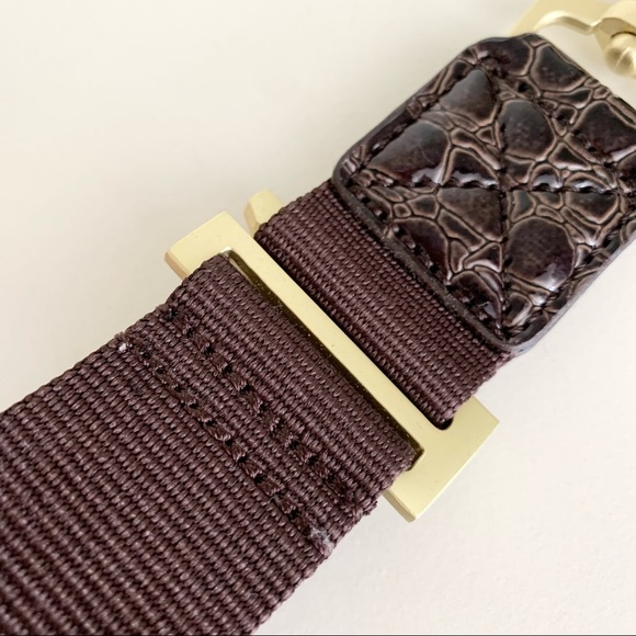 New wristlet strap
